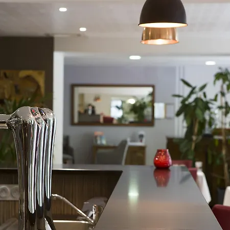 Grand D'orange, Bw Signature Collection 4*